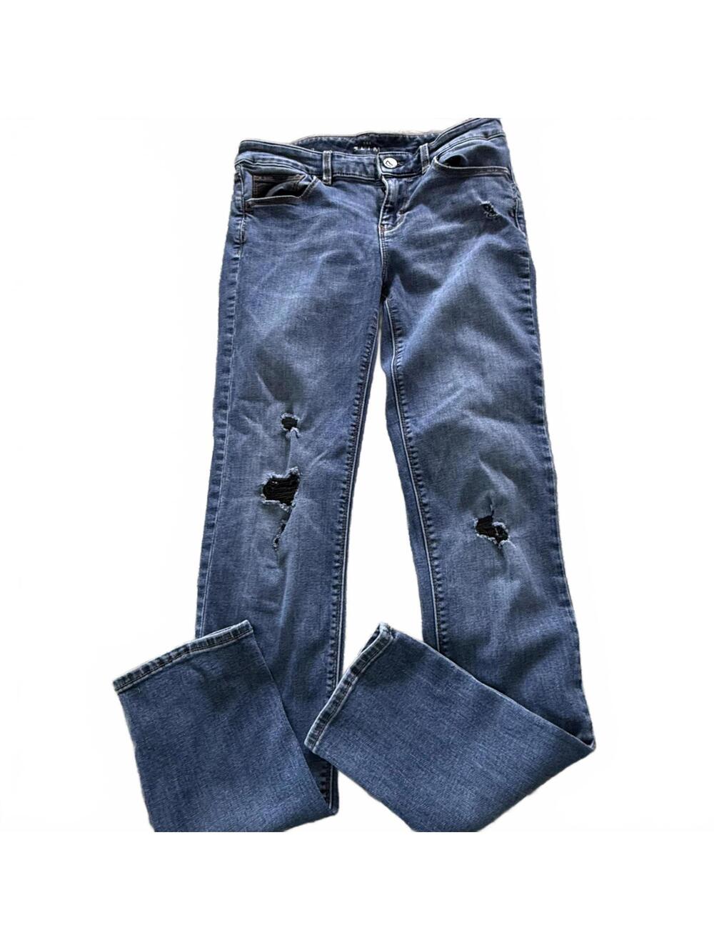 WHITE HOUSE BLACK MARKET The‎ Slim Distressed Midrise luxury Mom Jean Size 2